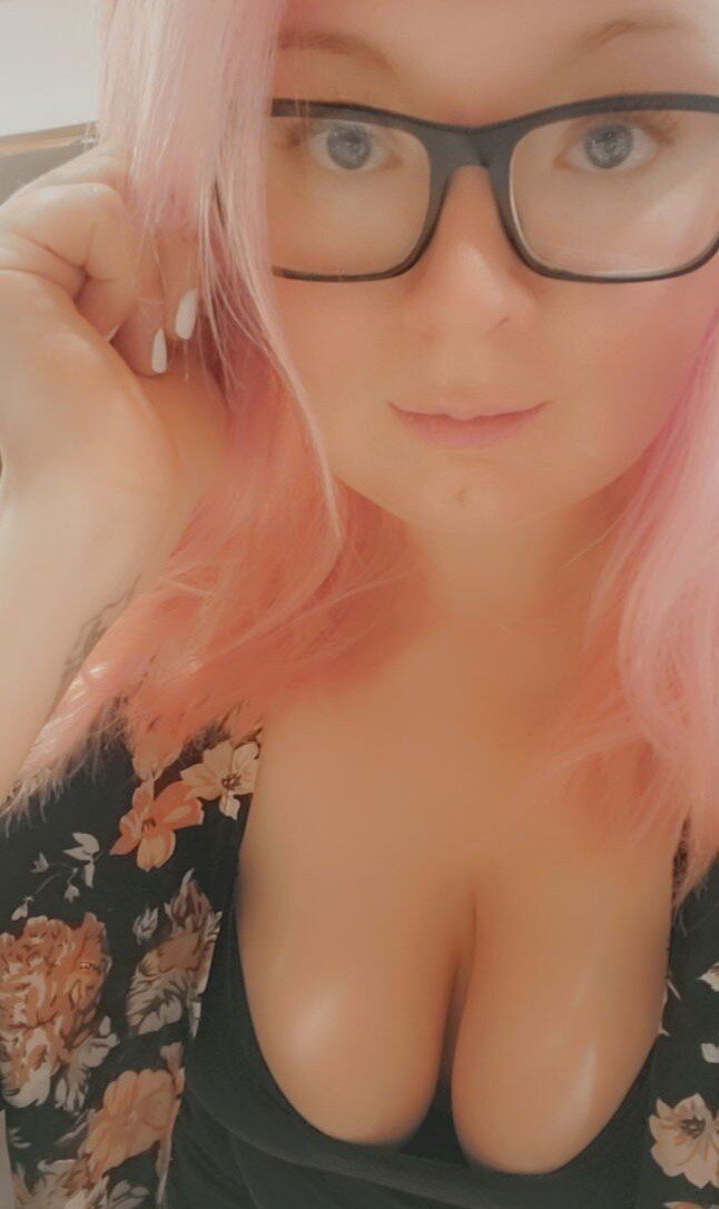Bowie9990 (@bowie9990), OnlyFans creator