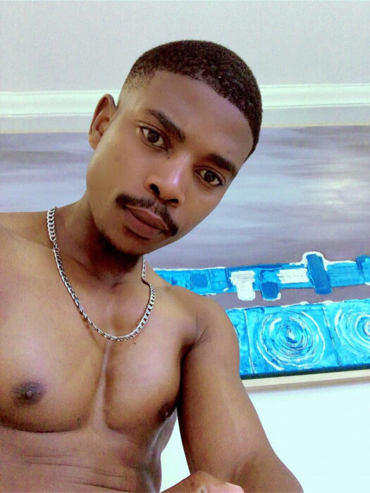 Boxerntobeko (@boxerntobeko), OnlyFans creator