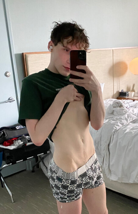 Boytoydenver (@boytoy_denver), OnlyFans creator