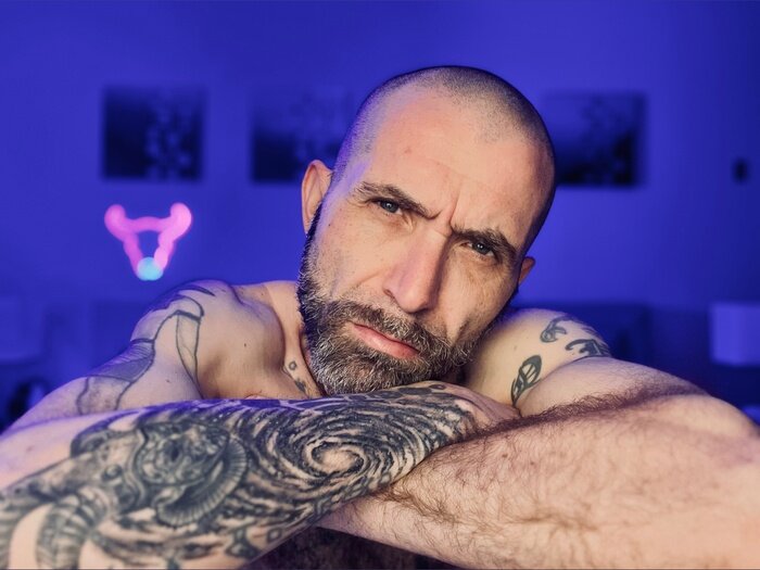 Bradleyksavage (@bradley_k_savage), OnlyFans creator
