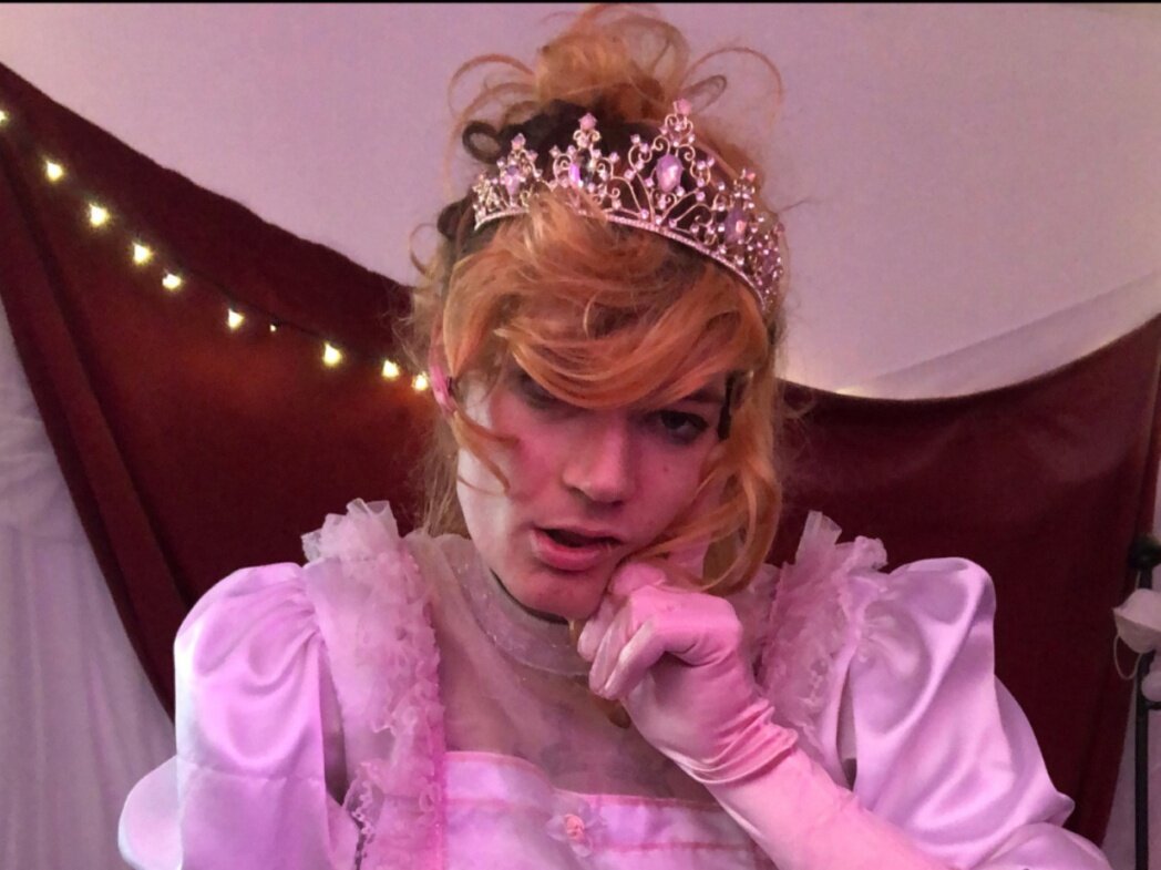Bratevelynts (@bratevelynts), OnlyFans creator