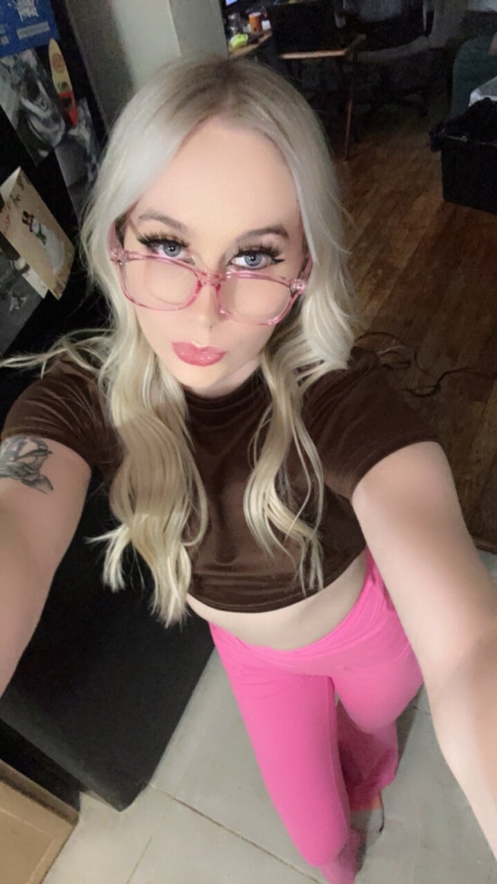 Brattyjadevip (@brattyjadevip), OnlyFans creator