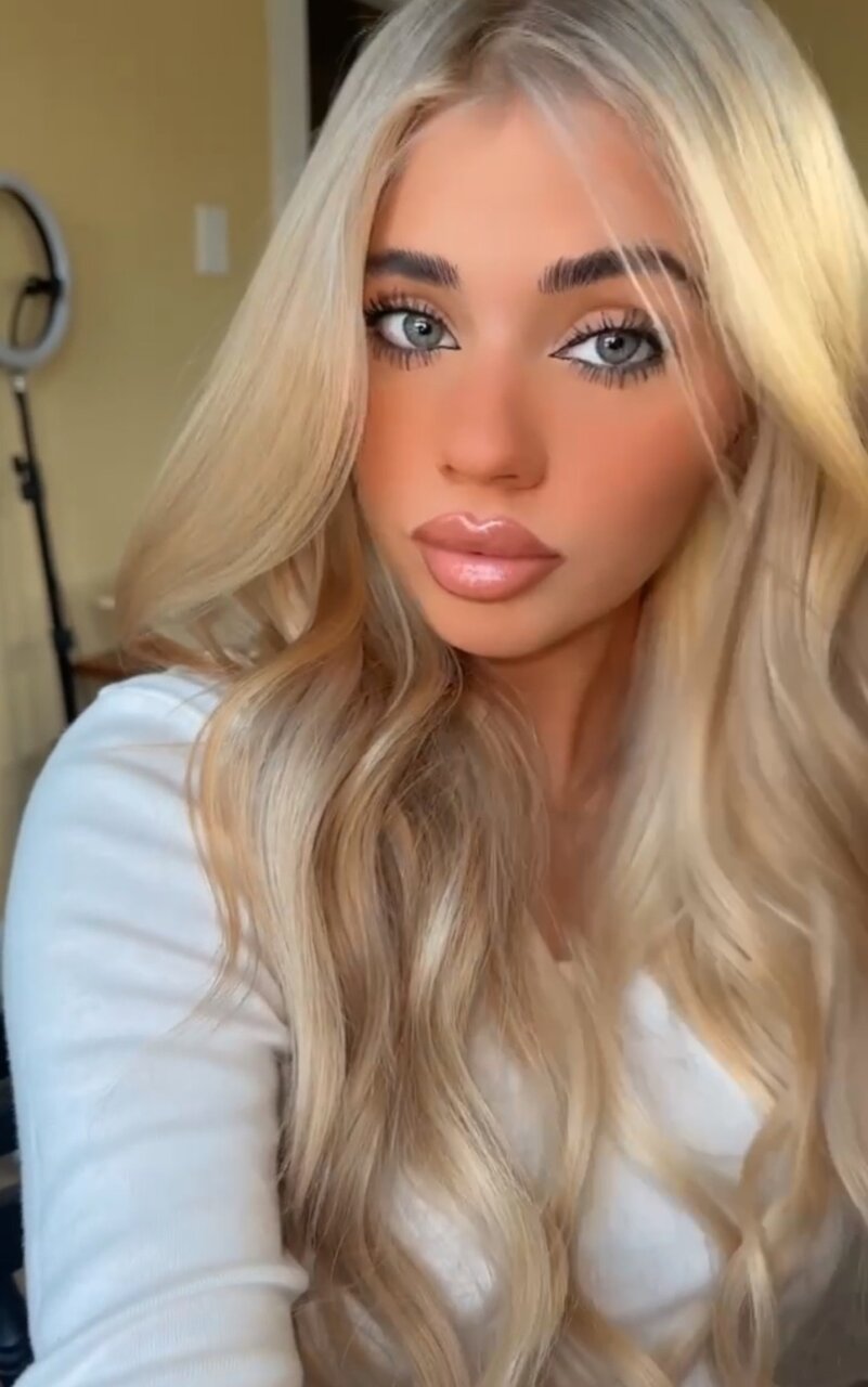 Brattylizz (@brattylizz), OnlyFans creator