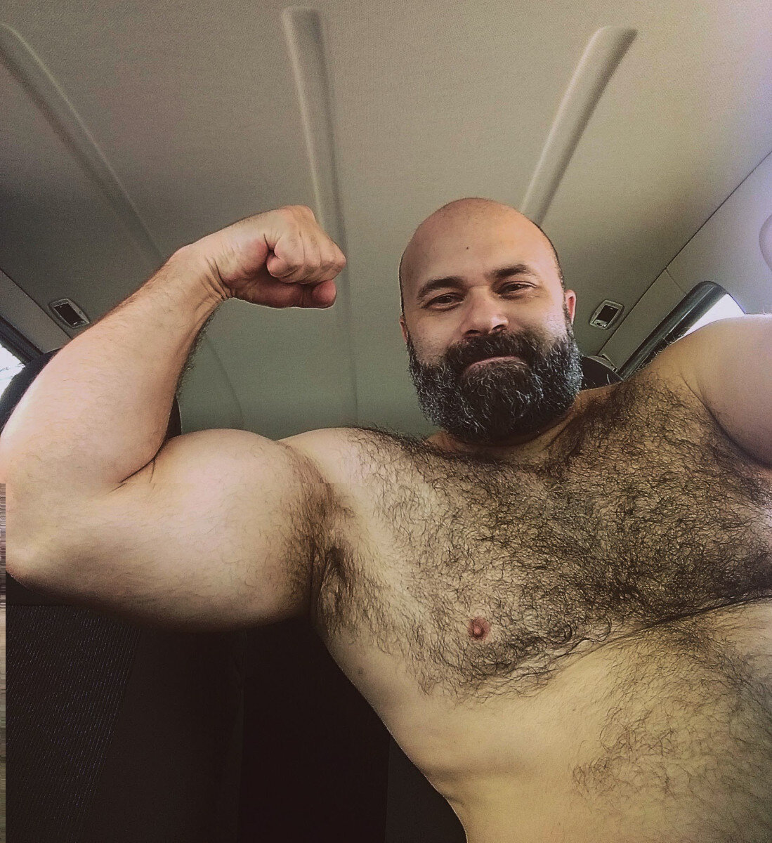 Brbear (@brbear), OnlyFans creator