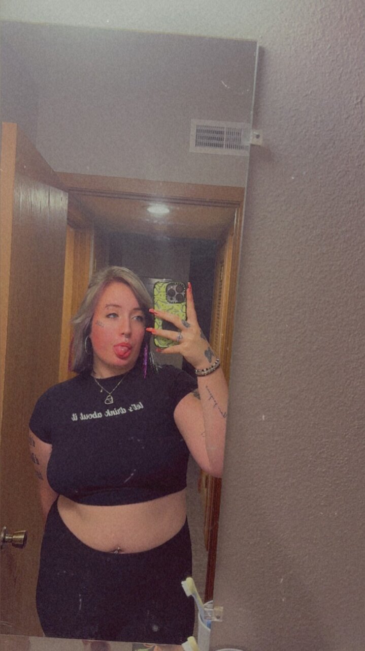 Breleebabyy (@breleebabyy), OnlyFans creator