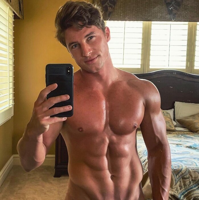 Brettrobby (@brettrobby), OnlyFans creator