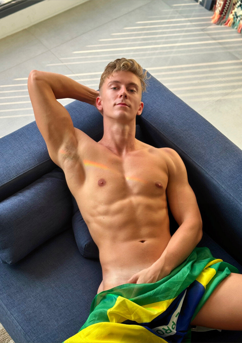 Britishtwunk (@britishtwunk), OnlyFans creator