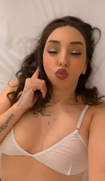 Britneybusst (@britneybusst), OnlyFans creator