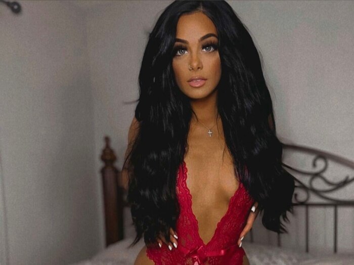 Brittneysupersoak (@brittneysupersoak), OnlyFans creator