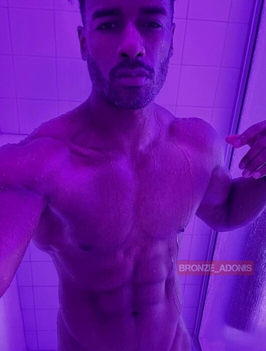 Bronzeadonisfree (@bronze_adonis_free), OnlyFans creator