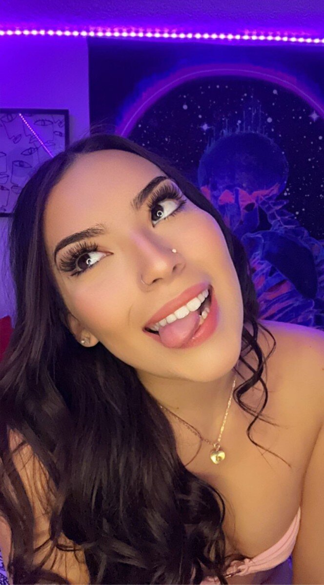 Brookegoeswildx (@brookegoeswildx), OnlyFans creator