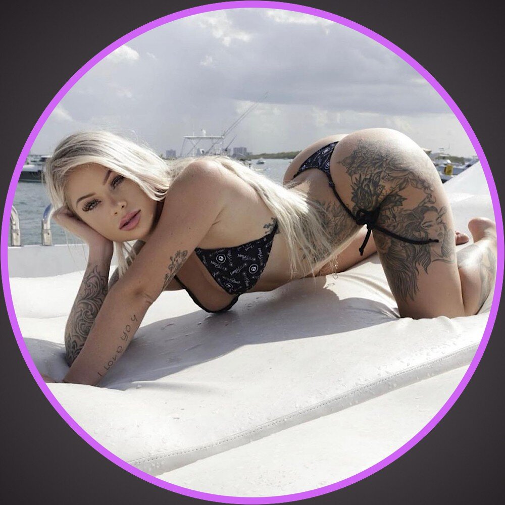 Brookegonerouge (@brookegonerouge), OnlyFans creator