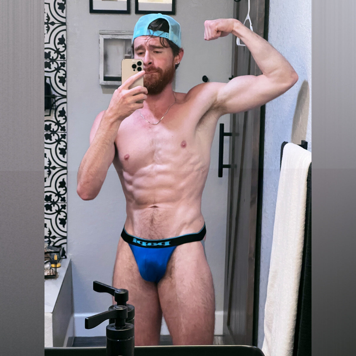 Brukz (@brukz_), OnlyFans creator