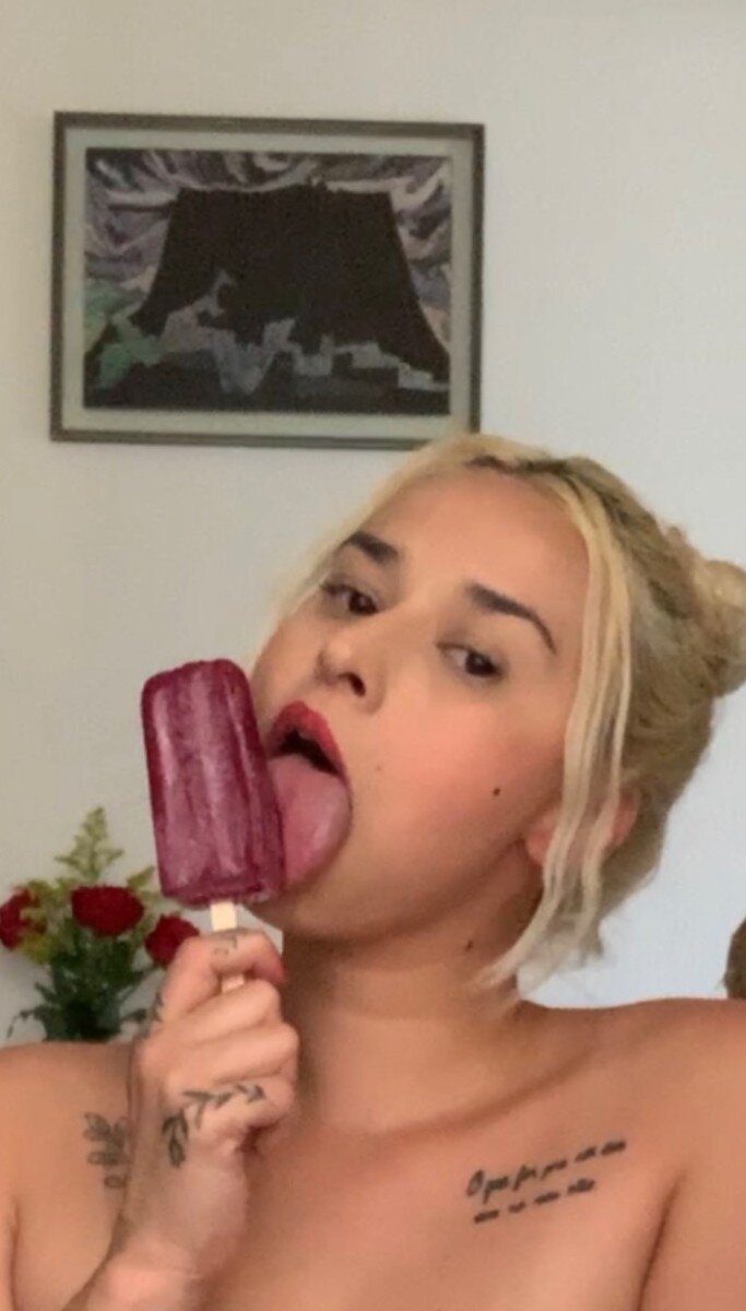 Brunafree (@brunafree), OnlyFans creator