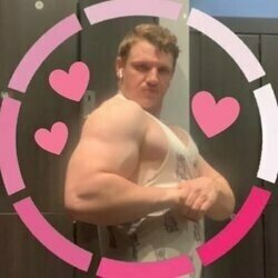 Bubblegumshane (@bubblegumshane), OnlyFans creator
