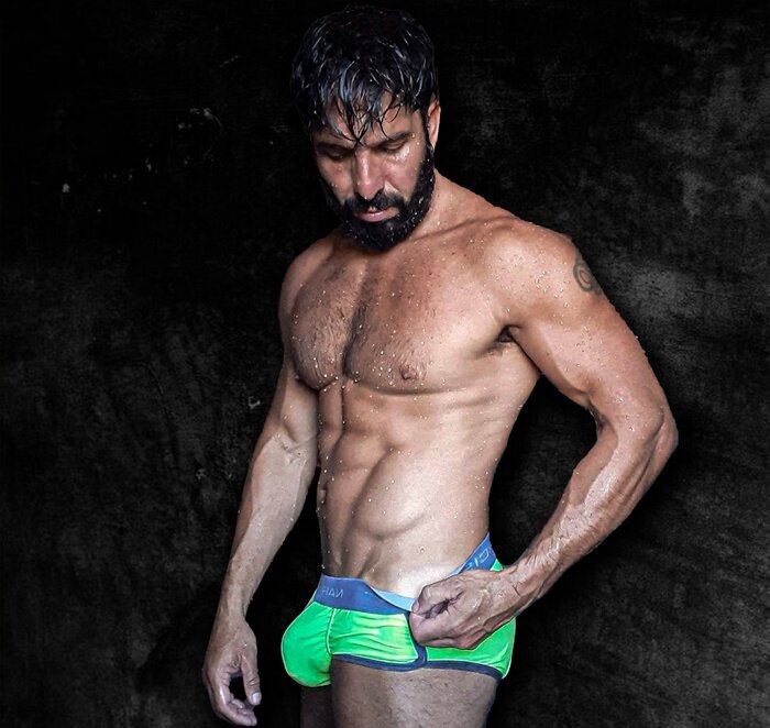 Bulltovichok (@bulltovich_ok), OnlyFans creator