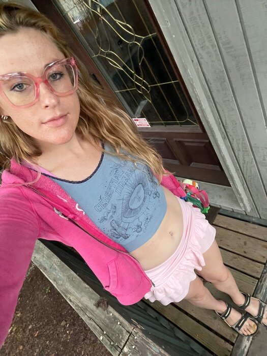 Bunniemaebae (@bunniemaebae), OnlyFans creator