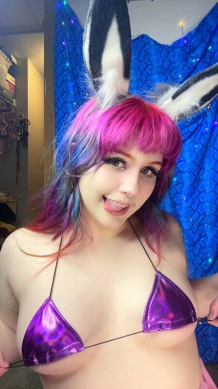 Bunnyrainbow69 (@bunny.rainbow69), OnlyFans creator