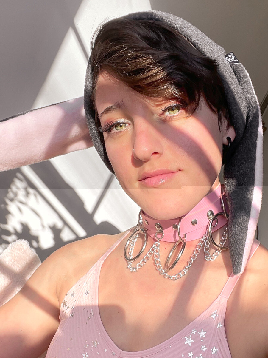 Bunnybuttzee (@bunnybuttzee), OnlyFans creator