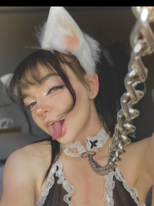 Bunnykissxox (@bunnykissxox), OnlyFans creator