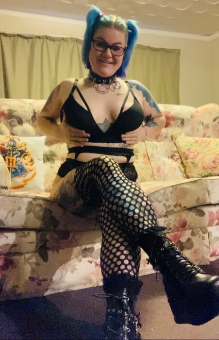 Burlesquebunny (@burlesque-bunny), OnlyFans creator