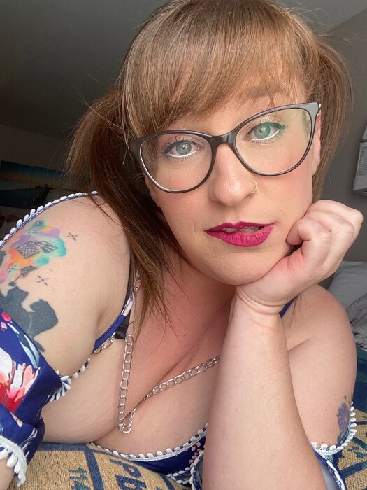 Bustybexx (@bustybexx), OnlyFans creator