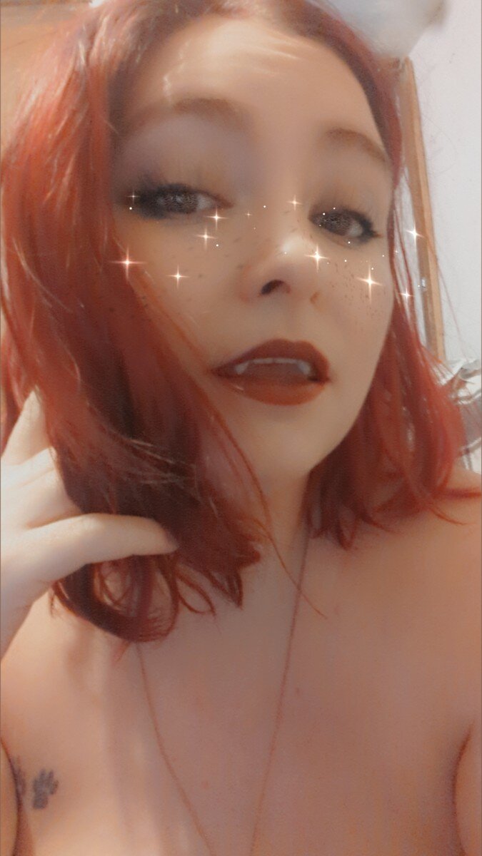 Bustyykitten (@bustyykitten), OnlyFans creator