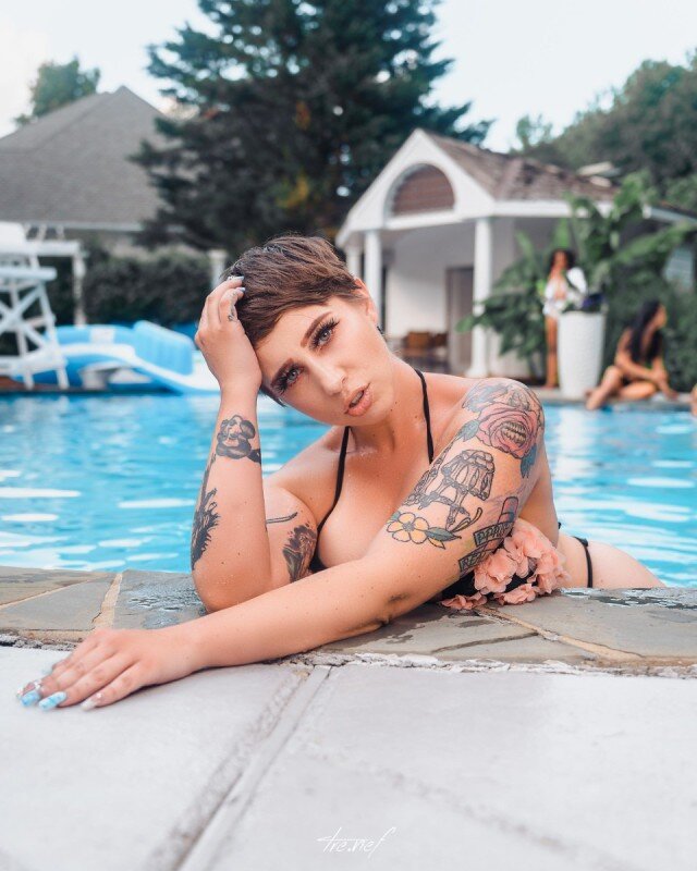 Caitlinzielinskifree (@caitlinzielinskifree), OnlyFans creator