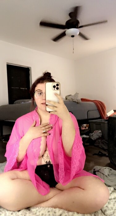 Callmeagoodg1rl (@callmeagoodg1rl), OnlyFans creator