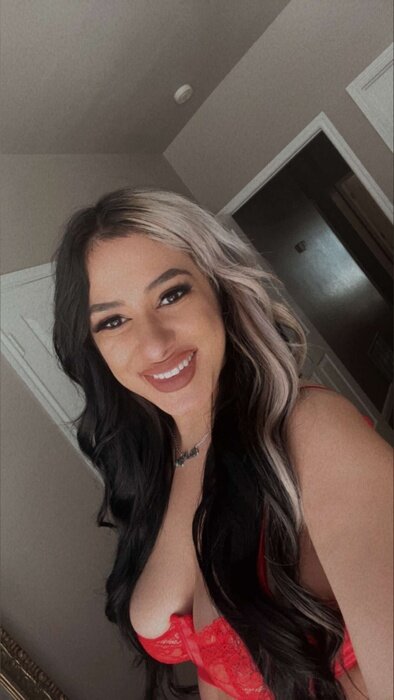 Callmemaciemav (@callmemaciemav), OnlyFans creator
