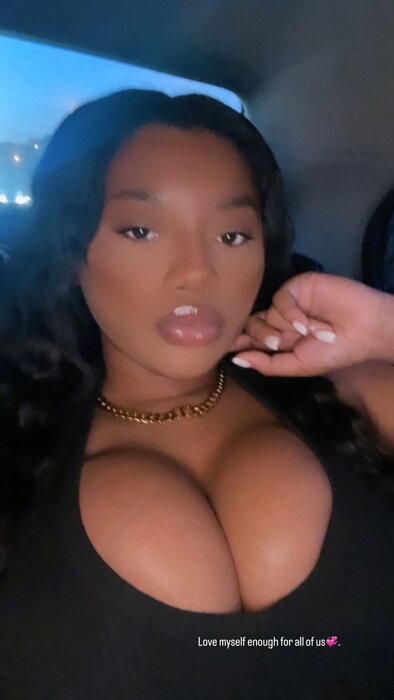 Camarymulan (@camarymulan), OnlyFans creator