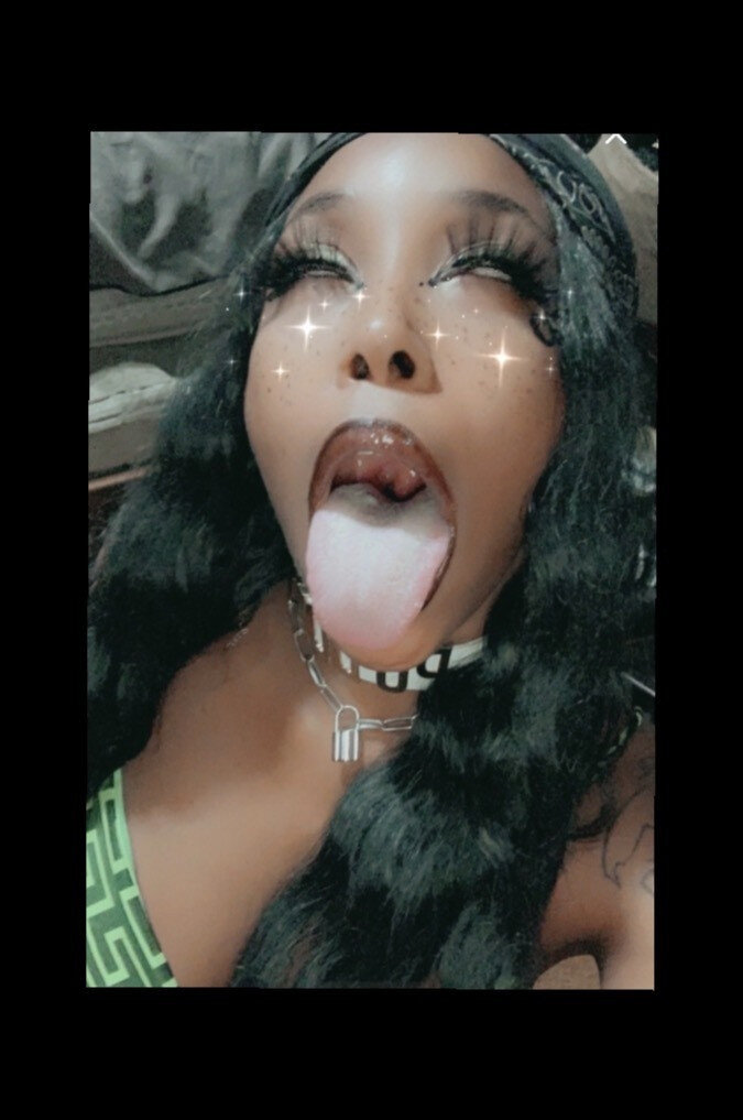 Cameracaramel (@cameracaramel), OnlyFans creator