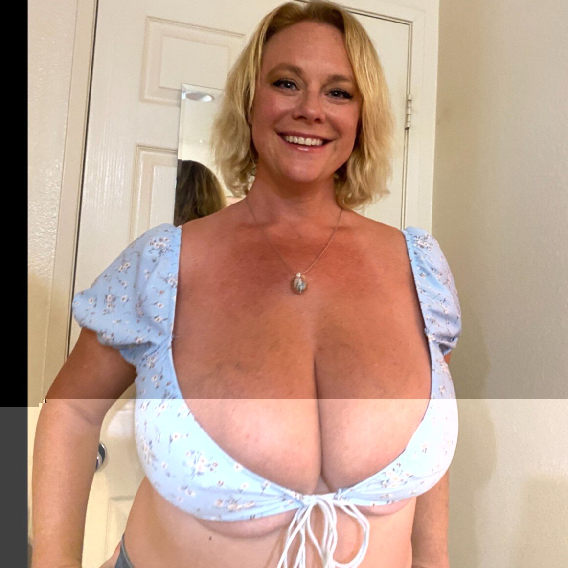 Cameronskye1 (@cameronskye1), OnlyFans creator