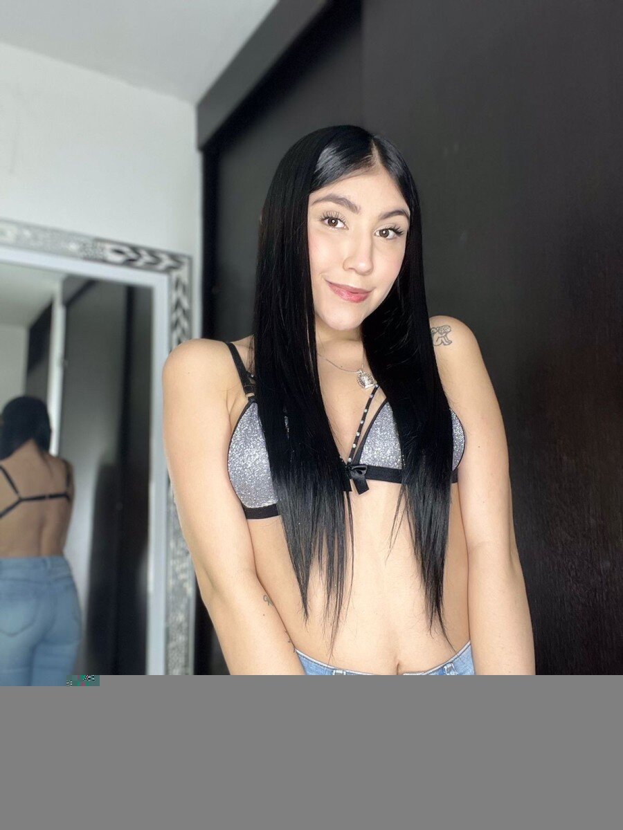 Camilaa23 (@camilaa_23), OnlyFans creator