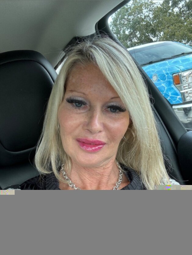 Candyblush22 (@candyblush22), OnlyFans creator