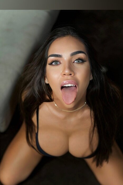 Carlaaaish (@carlaaaish), OnlyFans creator