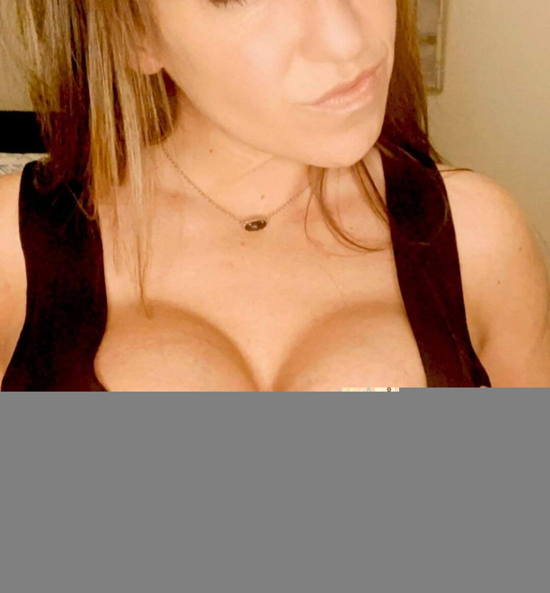 Carlie (@carlierae6619), OnlyFans creator