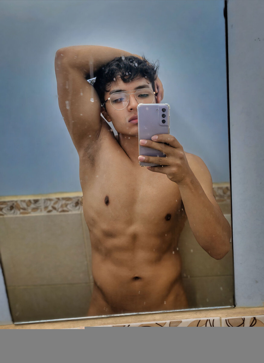 Carlosx2 (@carlosx2), OnlyFans creator