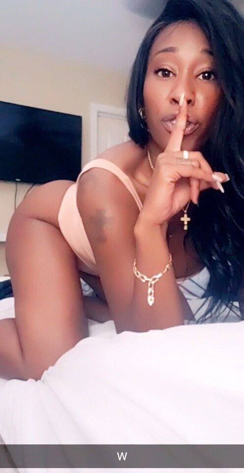 Carmencurvesfree (@carmencurvesfree), OnlyFans creator