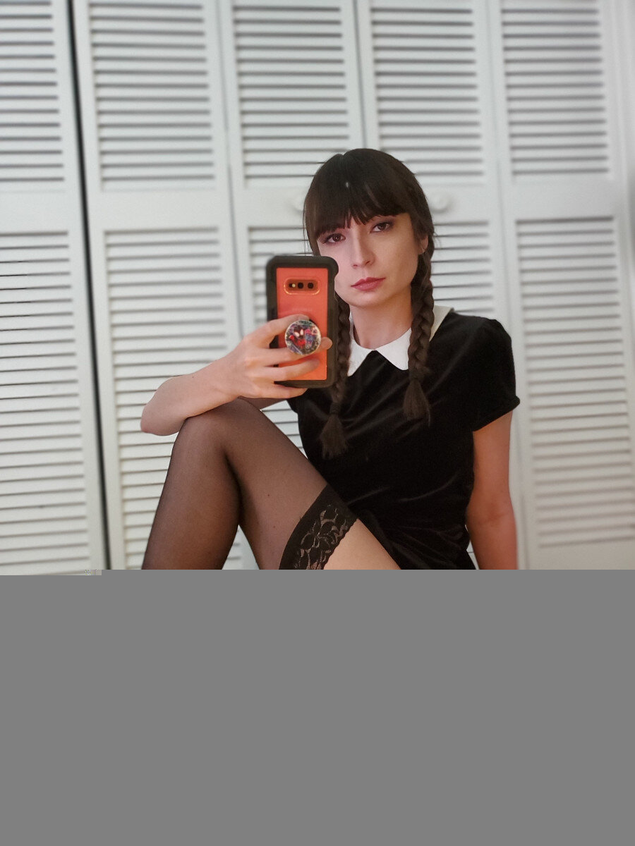 Carrinabee (@carrinabee), OnlyFans creator