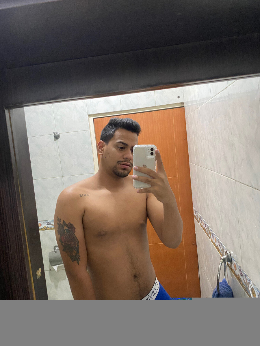 Carterlander08 (@carterlander08), OnlyFans creator