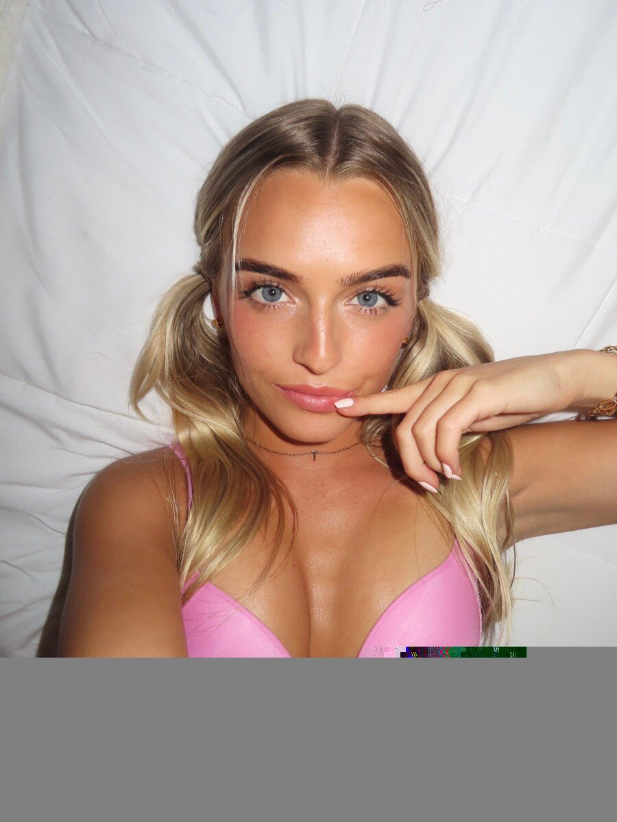 Caseyniles (@caseyniles), OnlyFans creator