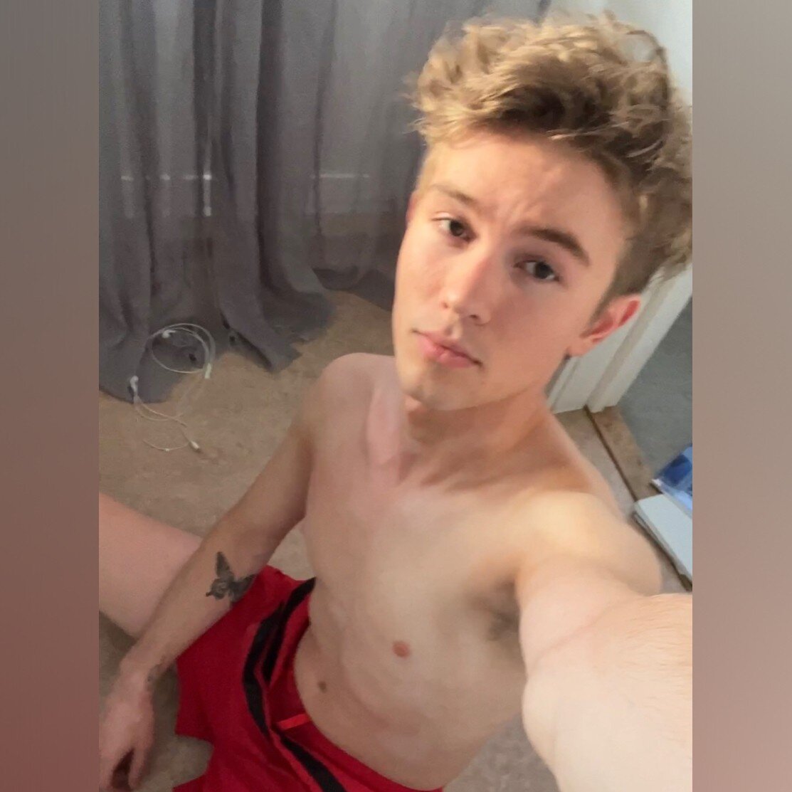 Caspertwinkx (@caspertwinkx), OnlyFans creator