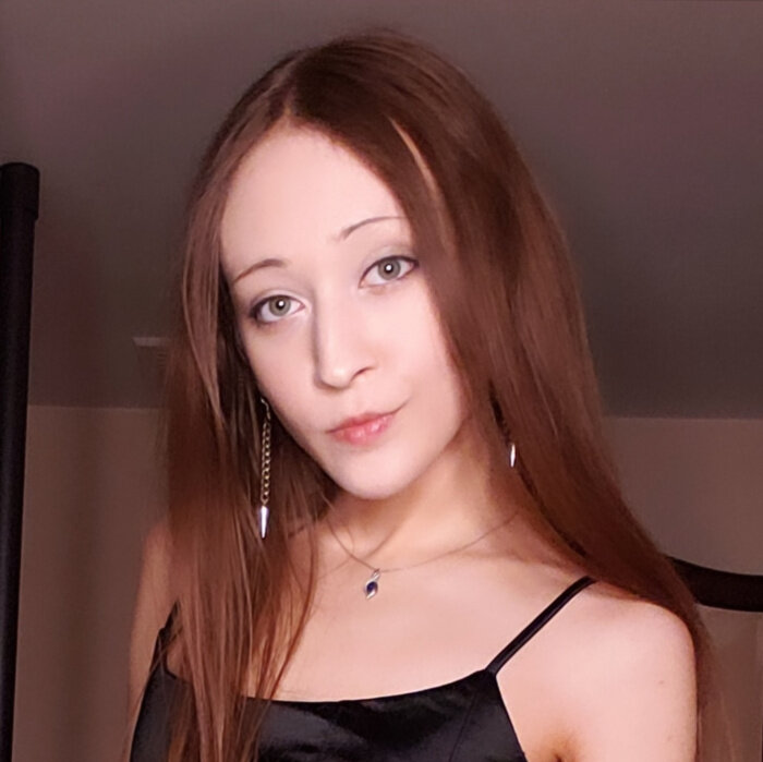 Cassie (@cassieholm), OnlyFans creator