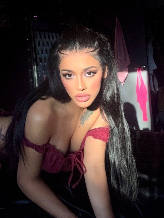 Catolinathedoll (@catolinathedoll), OnlyFans creator