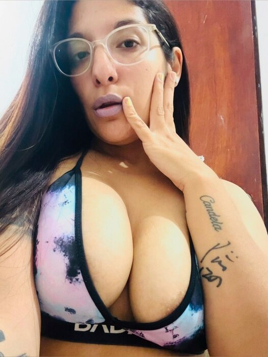 Catyhot27 (@catyhot27), OnlyFans creator