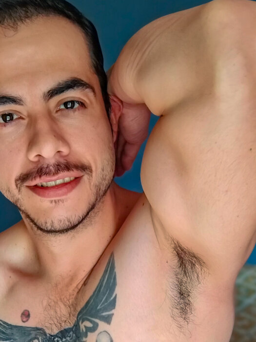 Cesaryebra (@cesar_yebra), OnlyFans creator