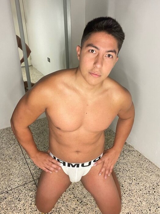 Cesarparratv (@cesarparra_tv), OnlyFans creator