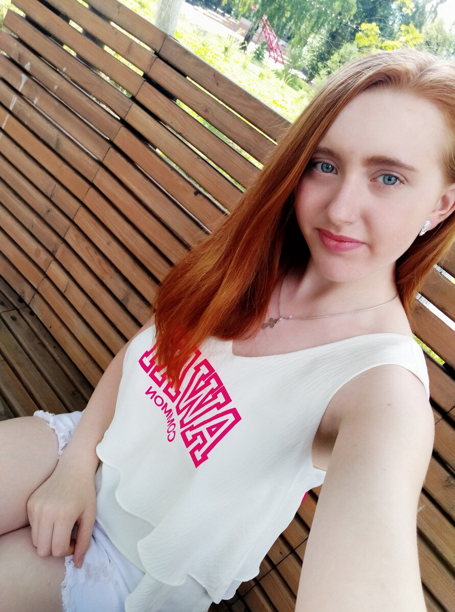 Chanterelle20 (@chanterelle20), OnlyFans creator