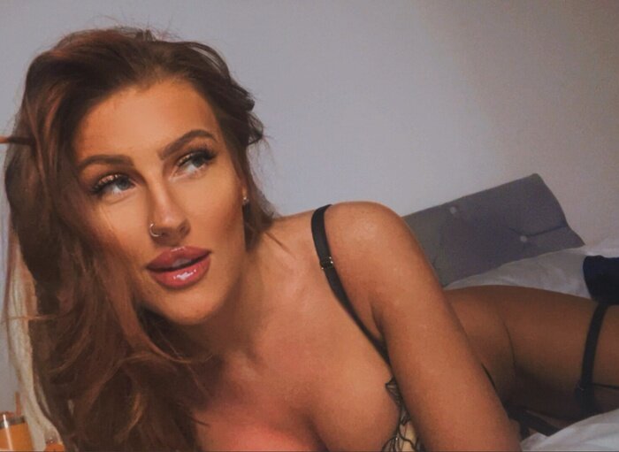 Charleyparks (@charleyparks), OnlyFans creator
